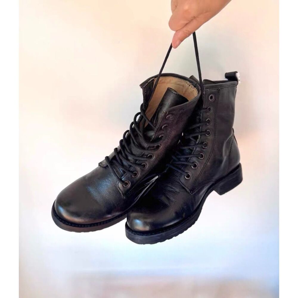 $350 FRYE Women’s Discontinued Lace Up Combat Black Leather Ankle Boots Size 8B